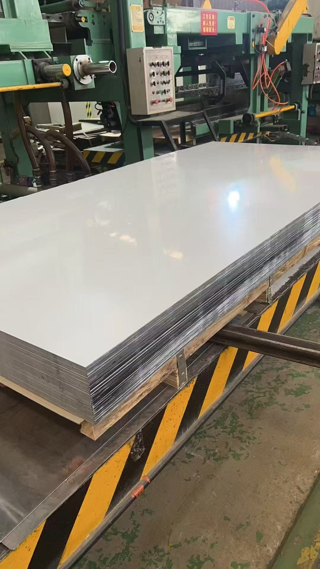 316L Stainless Steel Plate for Milk and Wine Tanks – Hygienic & Durable - Image 3